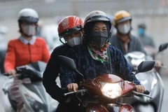 Dự báo khu vực Hà Nội có mưa, trời lạnh. (Ảnh minh họa: TTXVN)