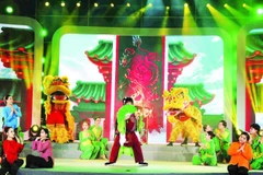 Biểu diễn hát bội trong sự kiện “Những ngày văn học, nghệ thuật Thành phố Hồ Chí Minh”. (Ảnh MẠNH HẢO)