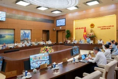 Thông qua về nguyên tắc các nghị quyết về sắp xếp đơn vị hành chính cấp xã năm 2025