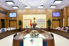 Đại biểu Quốc hội trẻ góp ý dự thảo Văn kiện Đại hội Đảng lần thứ XIV 