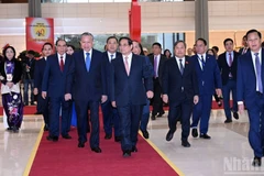 Các đồng chí lãnh đạo Đảng, Nhà nước tham dự Đại hội Thi đua yêu nước lần thứ XI.