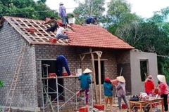 Tính đến hết ngày 8/7/2025, cả nước đã hỗ trợ xóa nhà tạm, nhà dột nát được hơn 264 nghìn căn. (Ảnh: MAI HOA)