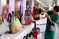 Sản phẩm thủ công mỹ nghệ của Hà Nội cần đáp ứng được các tiêu chuẩn để vào thị trường châu Âu.