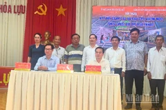 Xã Hỏa Lựu phối hợp với Công ty cổ phần Westfood Hậu Giang tổ chức hội nghị liên kết và bao tiêu khóm MD2 theo chuỗi giá trị xuất khẩu.