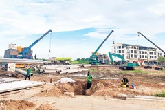 Xây nhà ở trung tầng dành cho người thu nhập thấp ở phường Tân Hưng, thành phố Hải Phòng.