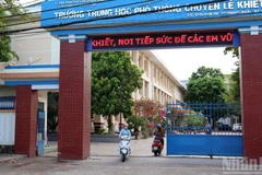 Học sinh trên địa bàn tỉnh Quảng Ngãi nghỉ học từ chiều 6/11 để bảo đảm an toàn trước bão số 13.