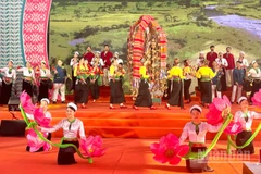 Khai mạc Ngày hội Văn hóa dân tộc Mường lần thứ II. 