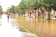 Cứ mưa lớn là nhiều điểm trên địa bàn thành phố Thái Nguyên ngập.