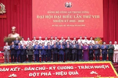 Tổng Bí thư Tô Lâm và các đồng chí lãnh đạo, nguyên lãnh đạo Đảng, Nhà nước dự Đại hội đại biểu Đảng bộ Công an Trung ương lần thứ VIII, nhiệm kỳ 2025 – 2030. 
