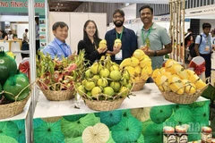 Hợp tác xã Thiên Phúc trưng bày, giới thiệu sản phẩm đến du khách.