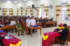 Phiên toà giả định chống khai thác IUU.