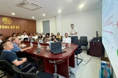 Buổi tập huấn ứng dụng AI cho cán bộ, công chức, viên chức phường Bồ Đề (Hà Nội) là hoạt động thiết thực hiện nay. (Ảnh: CTV)