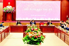 Ban Chấp hành Đảng bộ Thành phố Hà Nội biểu quyết thông qua hội nghị lần thứ ba, trong đó có Quy định mới về công tác cán bộ.