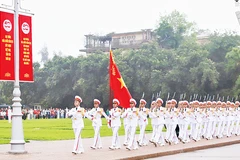 Đoàn tiêu binh tiến vào Quảng trường Ba Đình chuẩn bị làm Lễ chào cờ.