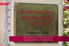 [Video] Thêm nguồn lực cho đồng bào vùng lũ: Báo Nhân Dân trao 3 tỷ đồng hỗ trợ