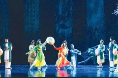 Một cảnh trong vở Ballet Kiều lấy cảm hứng từ kiệt tác Truyện Kiều của Đại thi hào Nguyễn Du. (Ảnh: THÚY MINH)