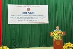 Ông Lưu Văn Trường, Phó Chủ tịch Ủy ban nhân dân xã Thung Nai phát biểu tại Hội nghị.