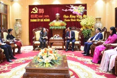 Thường trực Thành ủy Đà Nẵng tiếp Đoàn Tổng Lãnh sự Trung Quốc tại Đà Nẵng.