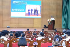 Quang cảnh hội nghị. 