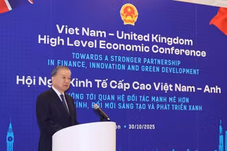 Tổng Bí thư Tô Lâm phát biểu tại Hội nghị Kinh tế Cấp cao Việt Nam-Anh. (Ảnh: THỐNG NHẤT/TTXVN)
