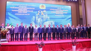 Các đại biểu tại Lễ kỷ niệm. (Ảnh: HẢI TIẾN)