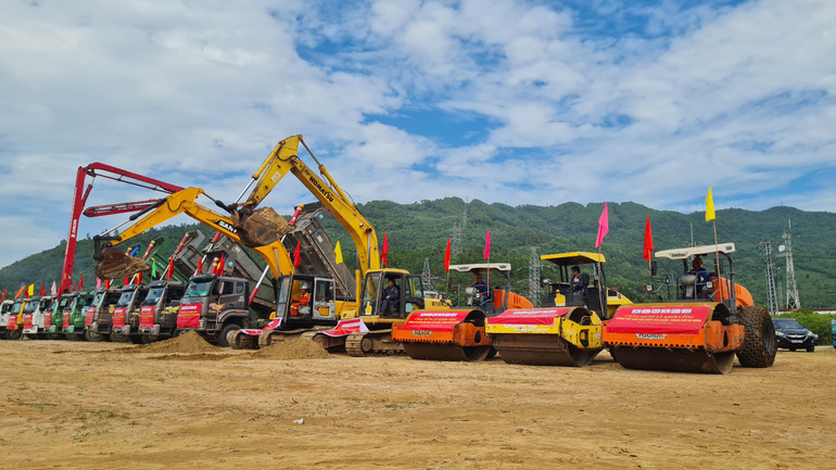 Liên danh nhà thầu thi công dự án tập trung các nguồn lực, cam kết thi công đúng tiến độ, chất lượng và hiệu quả.