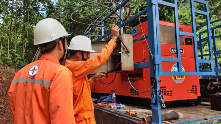 Chuẩn bị máy phát điện dự phòng.