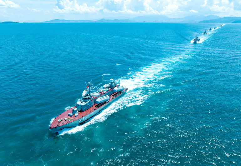 Các đơn vị thuộc Vùng 3 Hải quân huấn luyện hiệp đồng tác chiến trên biển Các đơn vị thuộc Vùng 3 Hải quân huấn luyện hiệp đồng tác chiến trên biển