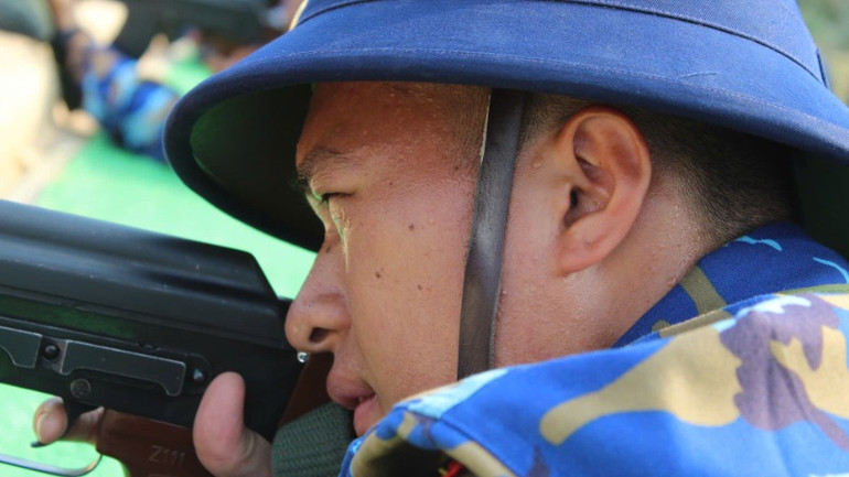 Thao trường đổ mồ hôi, chiến trường bớt đổ máu là khẩu hiệu, quyết tâm trên thao trường huấn luyện.