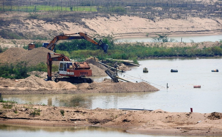Cần quy định cụ thể hơn về tiền đặt trước đối với quyền khai thác khoáng sản, quyền sử dụng đất để giao đất có thu tiền sử dụng đất hoặc cho thuê đất thực hiện dự án đầu tư.