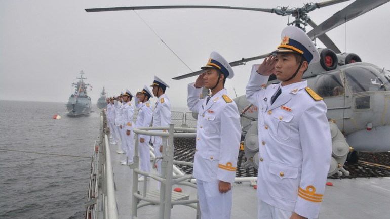 Nỗ lực xây dựng Vùng 4 Hải quân tiến thẳng lên hiện đại, chính quy, tinh nhuệ. Nỗ lực xây dựng Vùng 4 Hải quân tiến thẳng lên hiện đại, chính quy, tinh nhuệ.