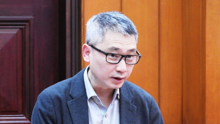 Đồng chí Đặng Trần Kiên, thành viên Đoàn Kiểm tra công bố Quyết định của Bộ Chính trị.