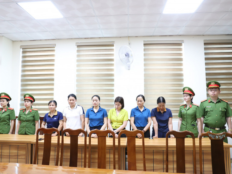 Các đối tượng bị khởi tố về tội tham ô tài sản.