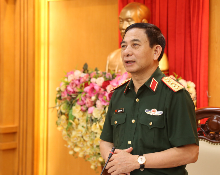 Đồng chí Phan Văn Giang ghi nhận và đánh giá cao quyết tâm, nỗ lực vượt khó của Hà Tĩnh.