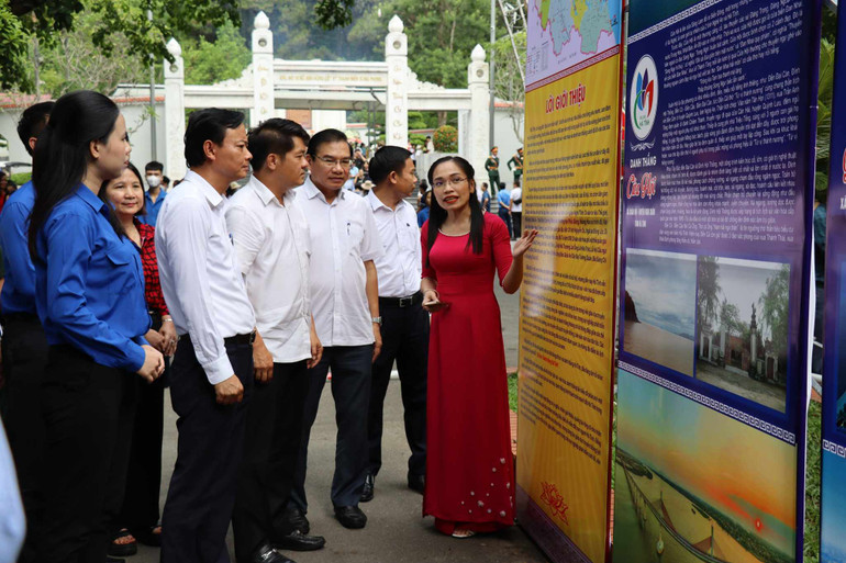 Các đơn vị, địa phương ở Hà Tĩnh nỗ lực đổi mới nội dung, hình thức tuyên truyền chính trị theo hướng hiện đại hóa, hướng mạnh về cơ sở, phù hợp đối tượng và thực tiễn.