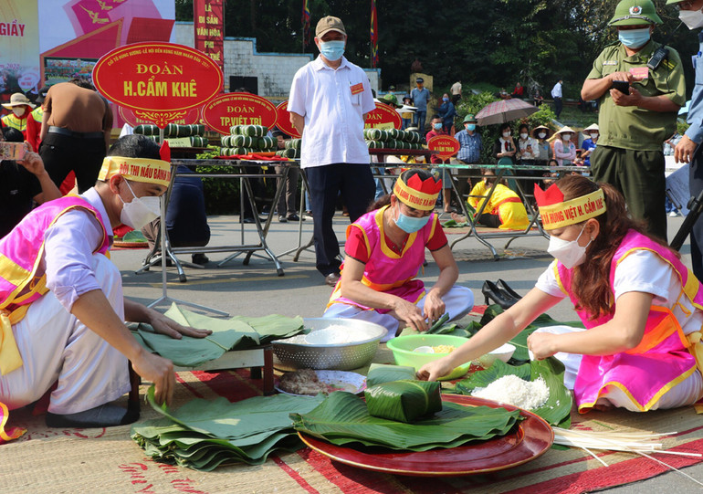 Nghề làm bánh chưng, bánh giầy ở Phú Thọ được công nhận là Di sản văn hoá phi vật thể quốc gia.