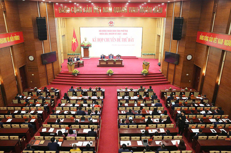 Quang cảnh kỳ họp Hội đồng nhân dân tỉnh Phú Thọ.