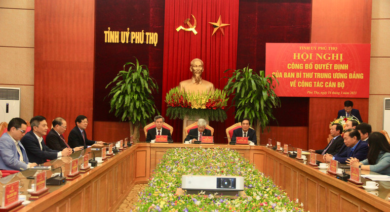 Quang cảnh hội nghị công bố Quyết định của Ban Bí thư về công tác cán bộ