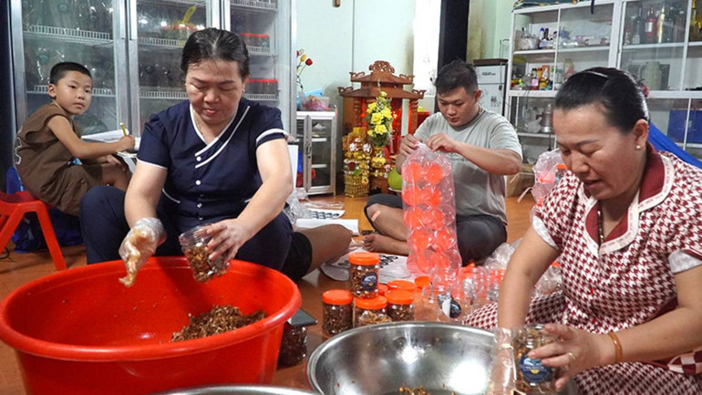 Món cá khô rim đậm đà hương vị Quảng Bình.