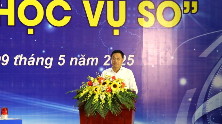 Bí thư Tỉnh ủy Quảng Bình Lê Ngọc Quang phát biểu tại lễ phát động.