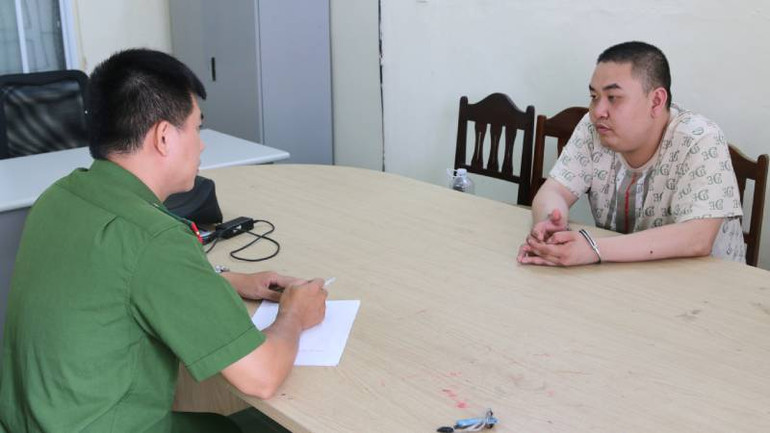 Đối tượng Trương Tiến Cường tại cơ quan Công an.