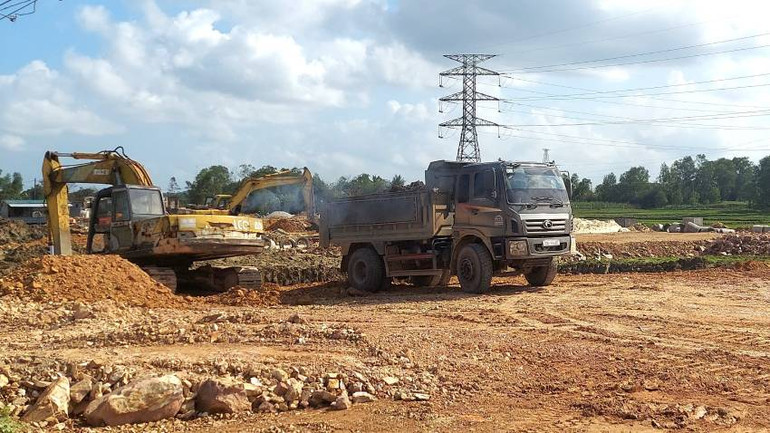 Khu tái định cư xã Phú Thủy, huyện Lệ Thủy (Quảng Bình) mới thi công đạt 55% khối lượng. Khu tái định cư xã Phú Thủy, huyện Lệ Thủy (Quảng Bình) mới thi công đạt 55% khối lượng.