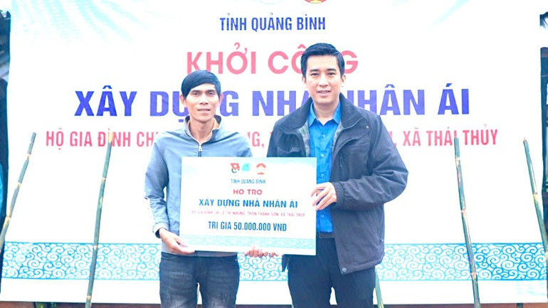 Hỗ trợ xây dựng nhà nhân ái cho hộ có hoàn cảnh khó khăn ở xã Thái Thủy, huyện Lệ Thủy