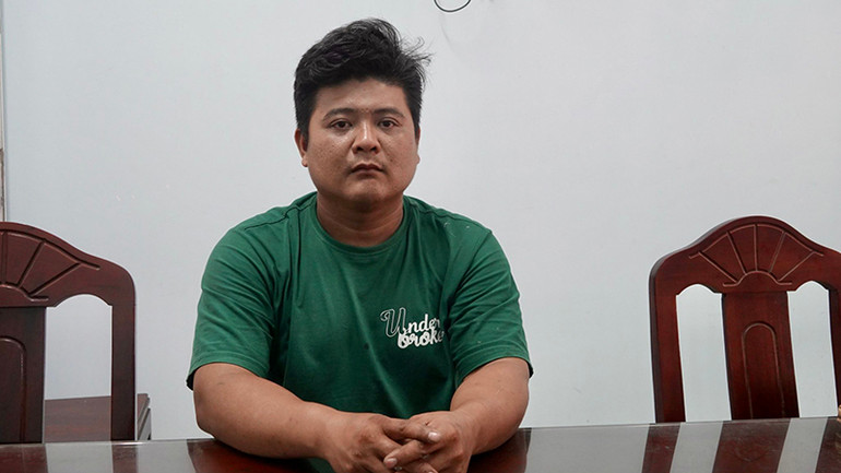 Tống Phương Bằng, chủ cơ sở tái chế dầu diesel từ nhớt thải. (Ảnh: Công an Bình Thuận)