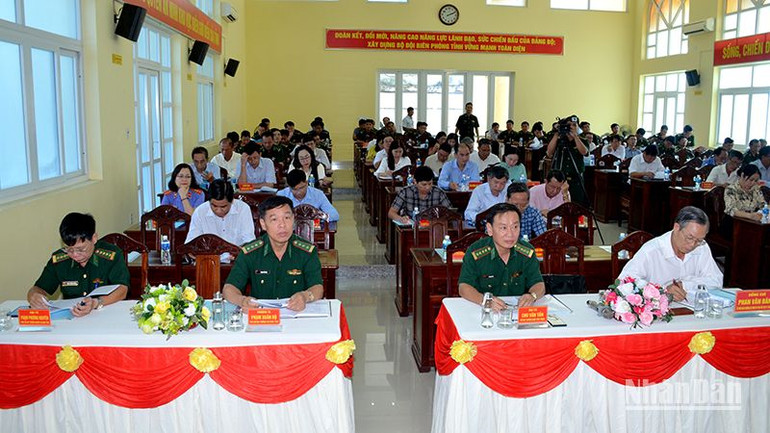 Các đại biểu tham dự Hội nghị sơ kết 5 năm Ngày Biên phòng toàn dân tỉnh Bình Thuận.