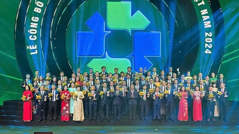 Các doanh nghiệp có sản phẩm đạt Thương hiệu quốc gia Việt Nam năm 2024 được vinh danh vào tối 4/11 tại Trung tâm Hội nghị Quốc gia. Các doanh nghiệp có sản phẩm đạt Thương hiệu quốc gia Việt Nam năm 2024 được vinh danh vào tối 4/11 tại Trung tâm Hội nghị Quốc gia.