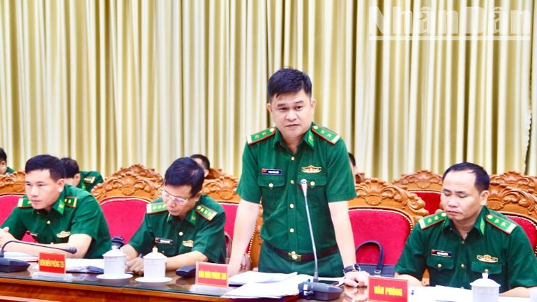 Các đại biểu thảo luận tại hội nghị. Các đại biểu thảo luận tại hội nghị.