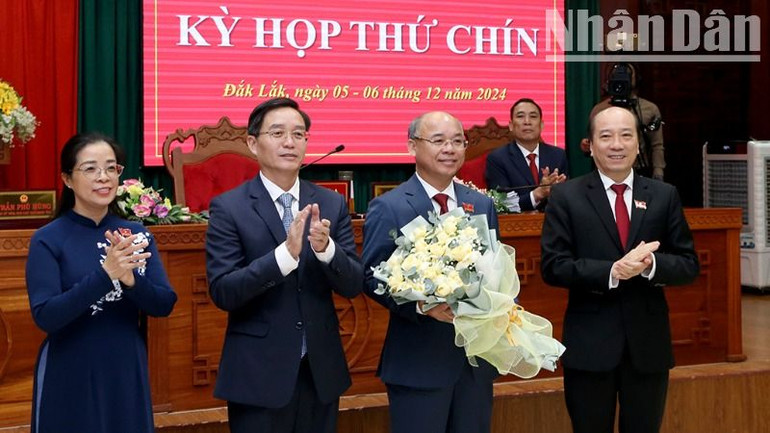 Tại kỳ họp lần này, Hội đồng nhân dân tỉnh Đắk Lắk bầu đồng chí Trương Công Thái, Tỉnh ủy viên, Bí thư Đảng ủy Khối các cơ quan và Doanh nghiệp tỉnh giữ chức Phó Chủ tịch Ủy ban nhân dân tỉnh Đắk Lắk nhiệm kỳ 2021-2026.