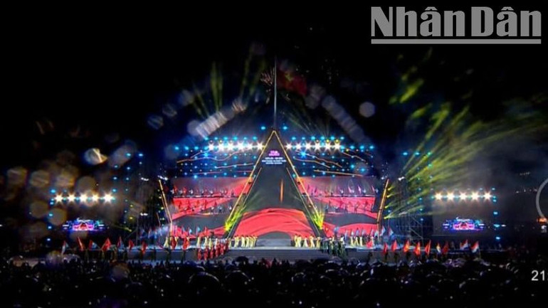 Quang cảnh lễ kỷ niệm.