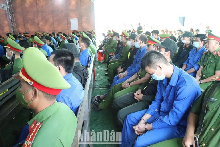 Các bị cáo đã ăn năn hối cải, mong được pháp luật và người dân tha thứ.